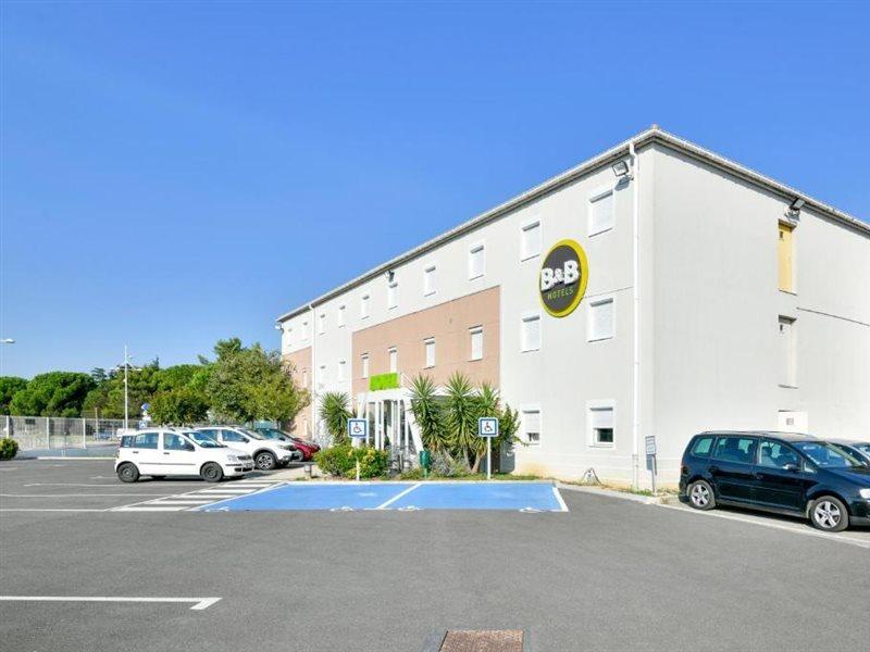 B&B Hotel Bollène Exteriör bild