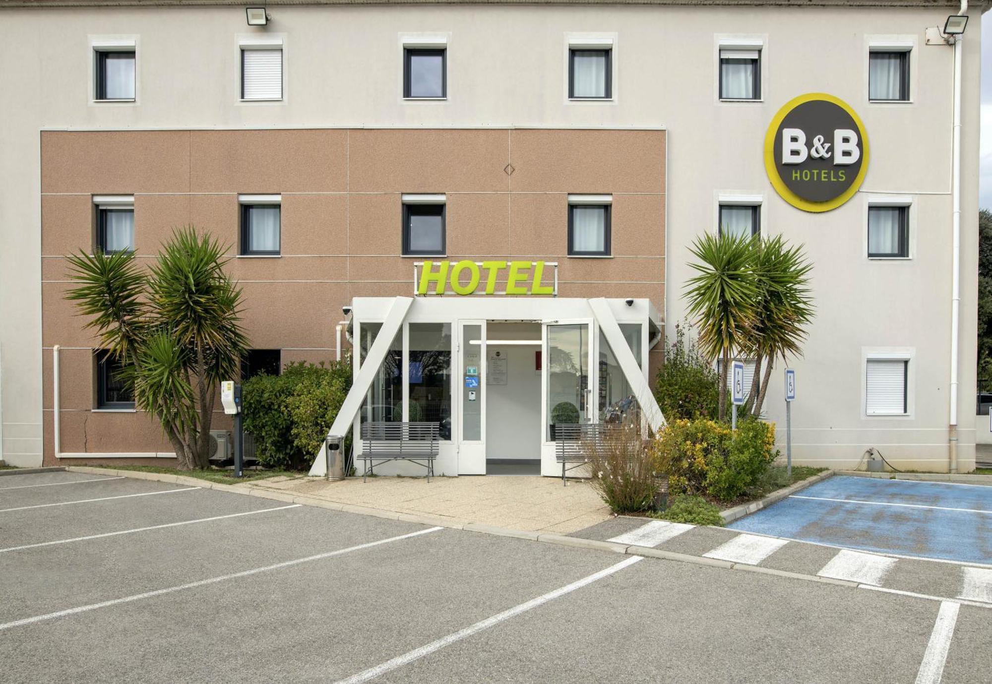 B&B Hotel Bollène Exteriör bild